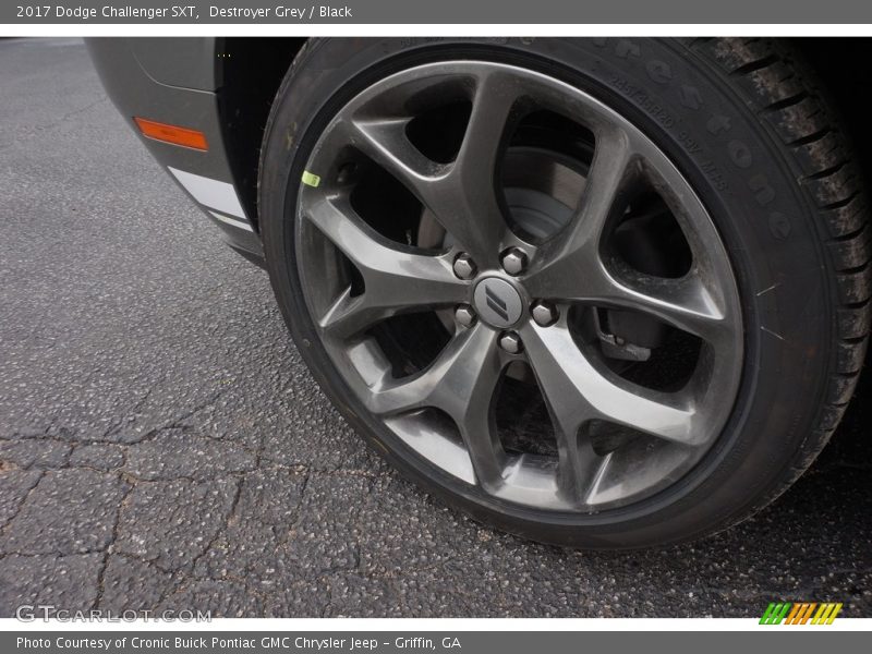 Destroyer Grey / Black 2017 Dodge Challenger SXT