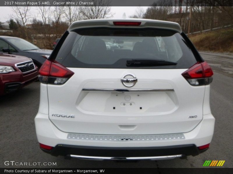 Glacier White / Charcoal 2017 Nissan Rogue S AWD
