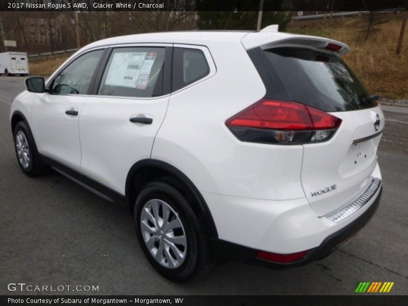 Glacier White / Charcoal 2017 Nissan Rogue S AWD