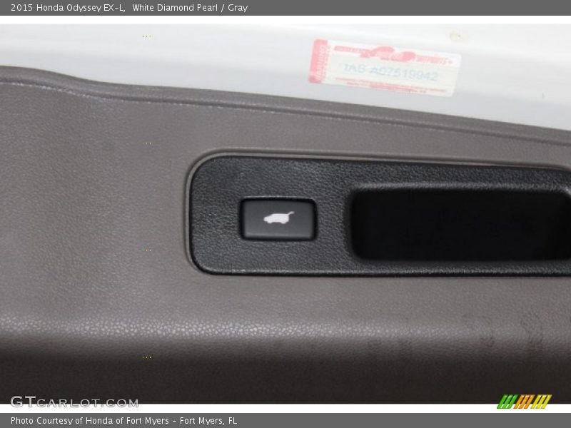 White Diamond Pearl / Gray 2015 Honda Odyssey EX-L