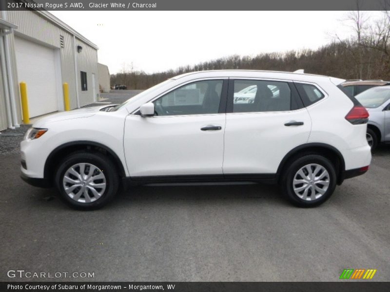 Glacier White / Charcoal 2017 Nissan Rogue S AWD