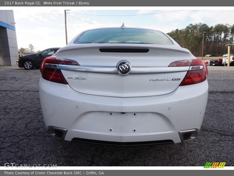 White Frost Tricoat / Ebony 2017 Buick Regal GS