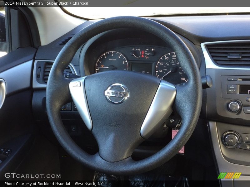Super Black / Charcoal 2014 Nissan Sentra S