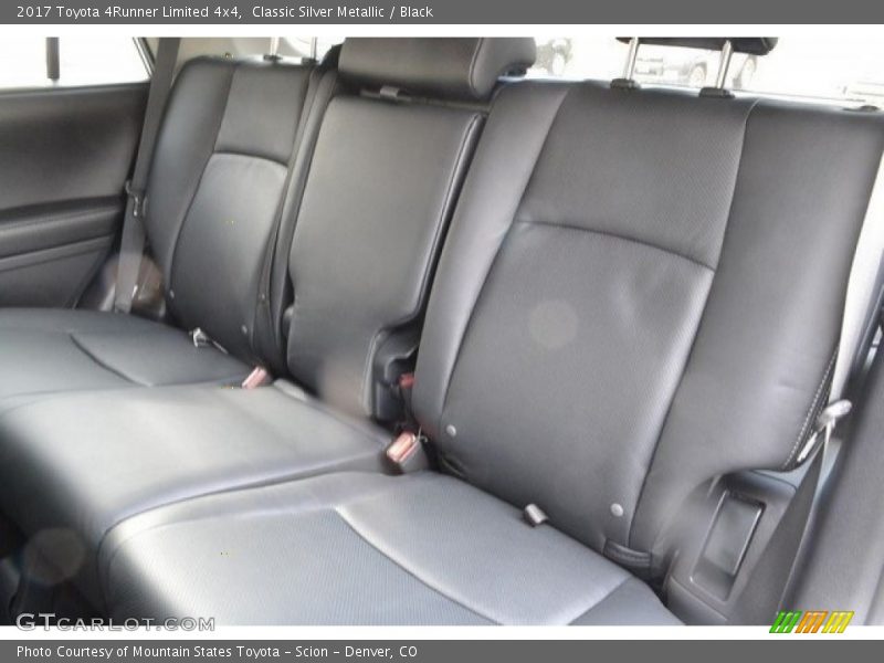 Classic Silver Metallic / Black 2017 Toyota 4Runner Limited 4x4