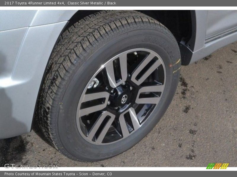 Classic Silver Metallic / Black 2017 Toyota 4Runner Limited 4x4