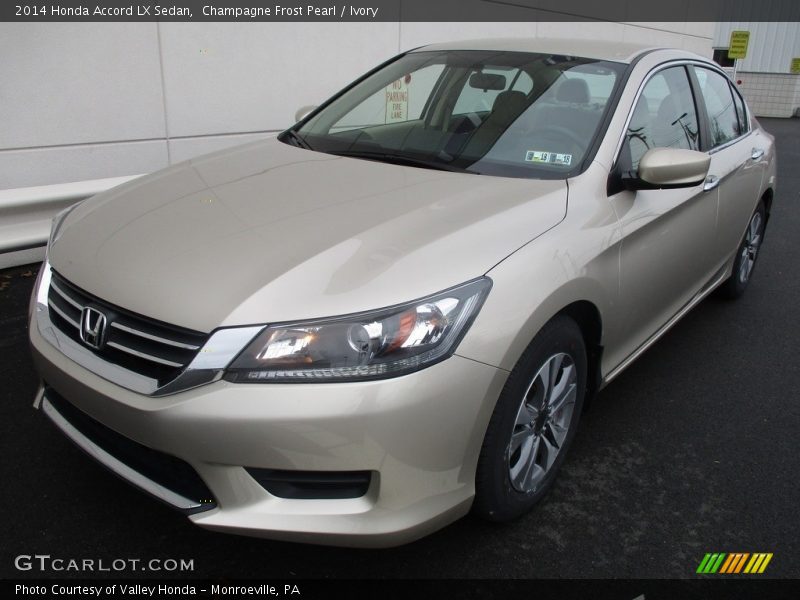 Front 3/4 View of 2014 Accord LX Sedan