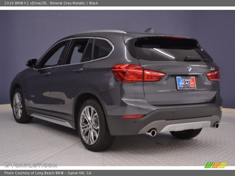 Mineral Grey Metallic / Black 2016 BMW X1 xDrive28i