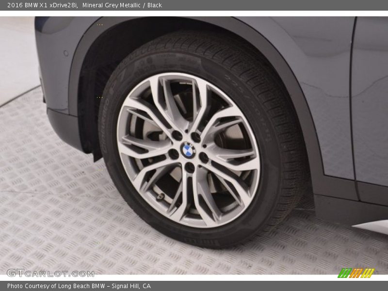 Mineral Grey Metallic / Black 2016 BMW X1 xDrive28i