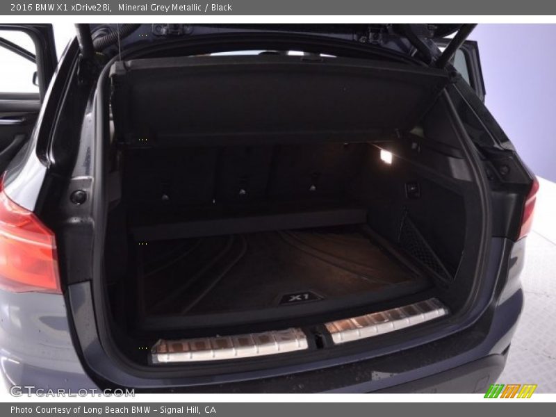 Mineral Grey Metallic / Black 2016 BMW X1 xDrive28i