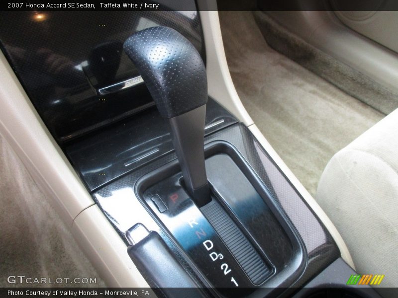 Taffeta White / Ivory 2007 Honda Accord SE Sedan