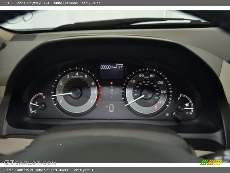 White Diamond Pearl / Beige 2017 Honda Odyssey EX-L