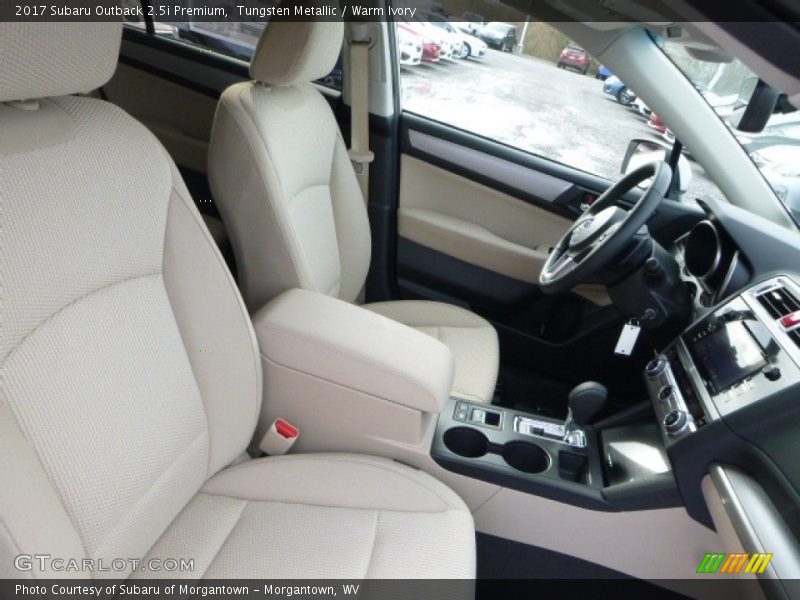 Tungsten Metallic / Warm Ivory 2017 Subaru Outback 2.5i Premium
