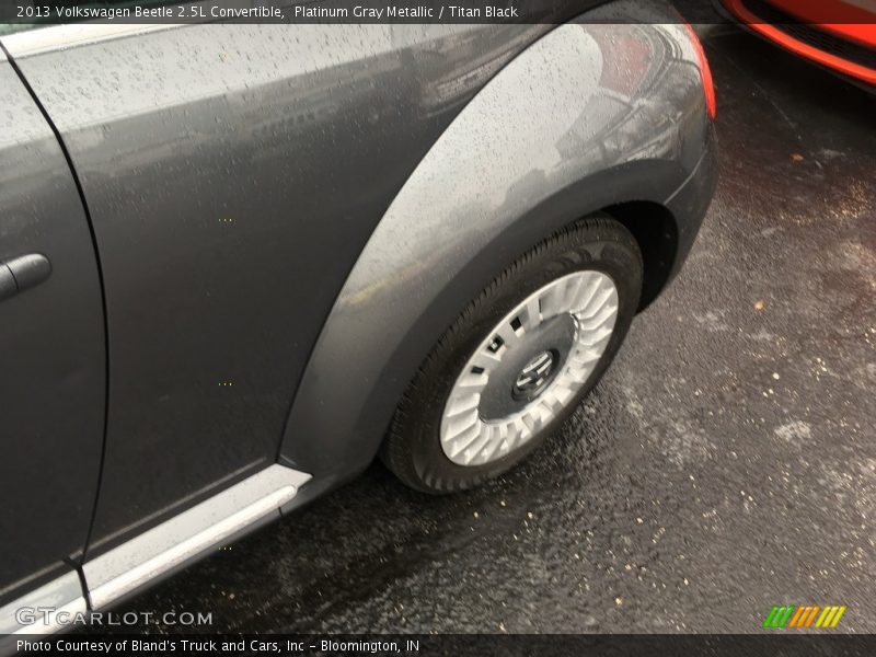 Platinum Gray Metallic / Titan Black 2013 Volkswagen Beetle 2.5L Convertible