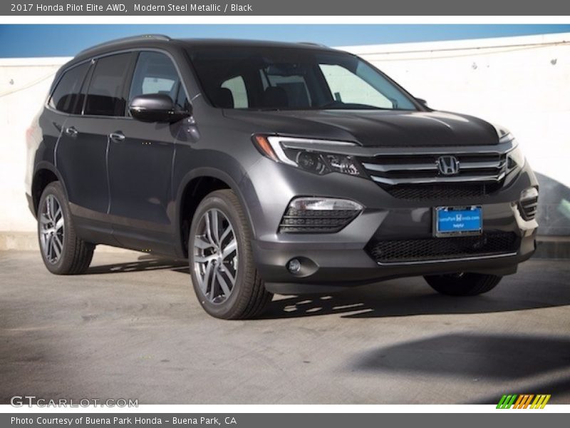 Modern Steel Metallic / Black 2017 Honda Pilot Elite AWD