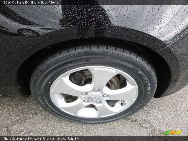 Ebony Black / Stone 2010 Kia Forte EX