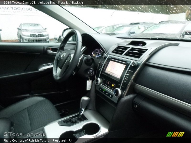 Attitude Black Metallic / Black/Ash 2014 Toyota Camry SE