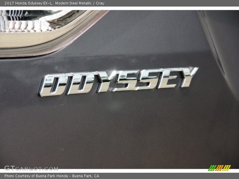 Modern Steel Metallic / Gray 2017 Honda Odyssey EX-L