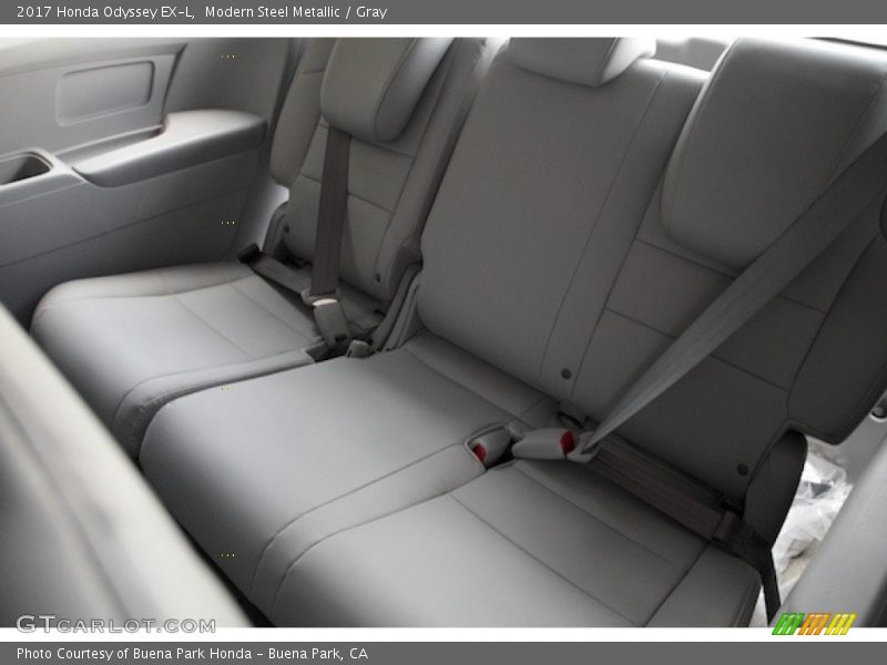 Modern Steel Metallic / Gray 2017 Honda Odyssey EX-L