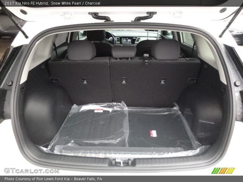  2017 Niro FE Hybrid Trunk