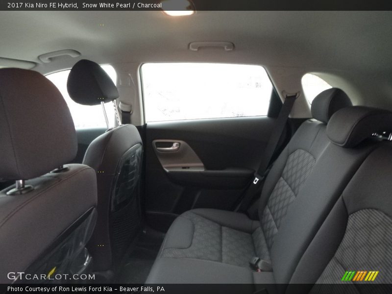 Snow White Pearl / Charcoal 2017 Kia Niro FE Hybrid