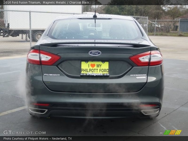 Magnetic Metallic / Charcoal Black 2016 Ford Fusion Titanium