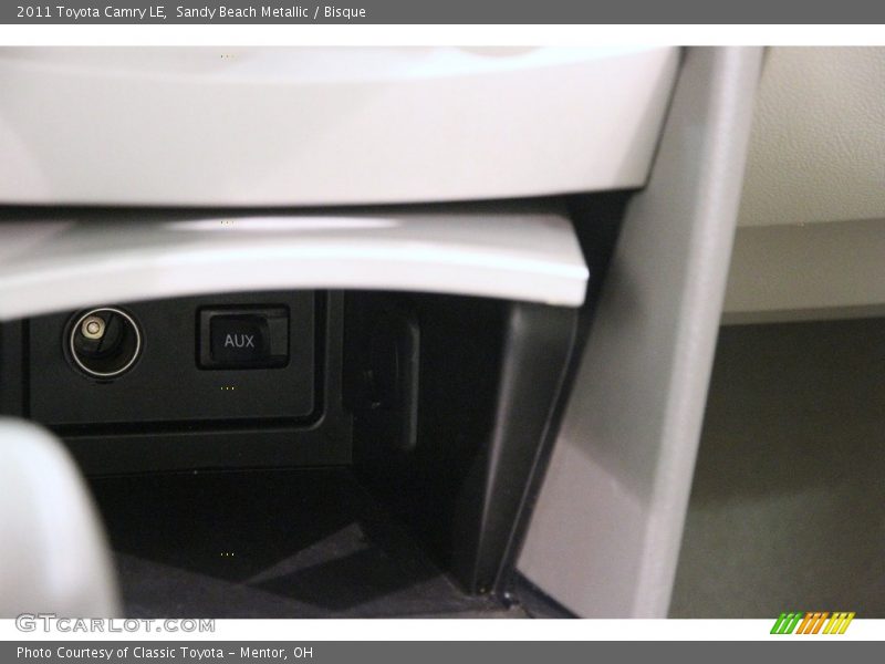 Sandy Beach Metallic / Bisque 2011 Toyota Camry LE