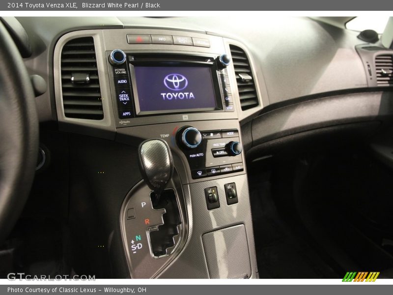 Blizzard White Pearl / Black 2014 Toyota Venza XLE