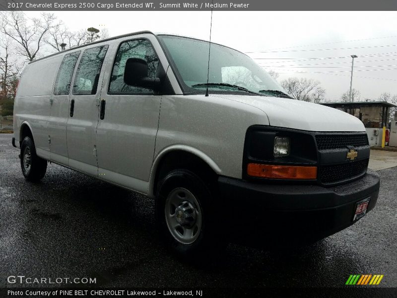Summit White / Medium Pewter 2017 Chevrolet Express 2500 Cargo Extended WT