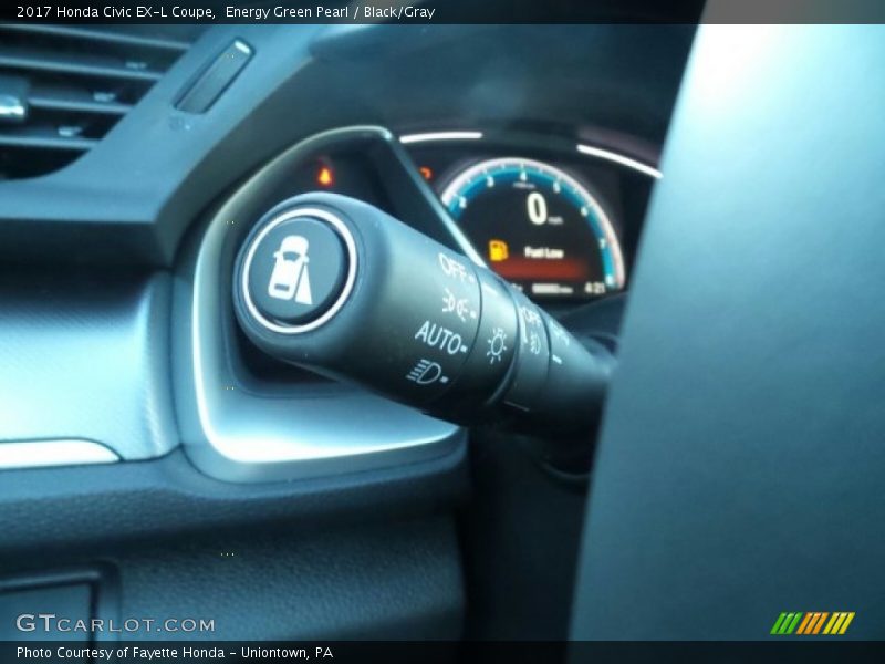 Controls of 2017 Civic EX-L Coupe