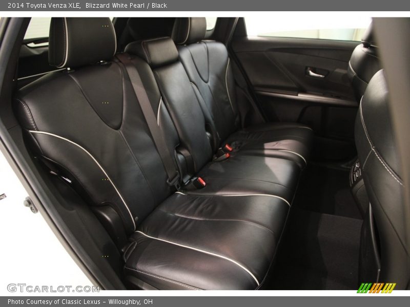 Blizzard White Pearl / Black 2014 Toyota Venza XLE