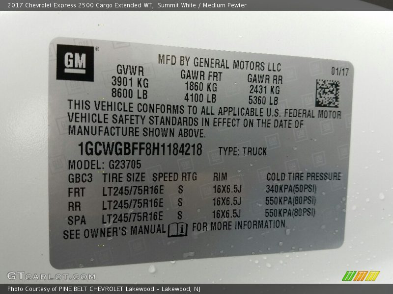 Summit White / Medium Pewter 2017 Chevrolet Express 2500 Cargo Extended WT