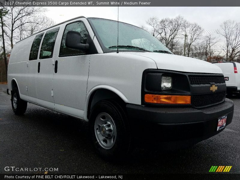 Summit White / Medium Pewter 2017 Chevrolet Express 3500 Cargo Extended WT