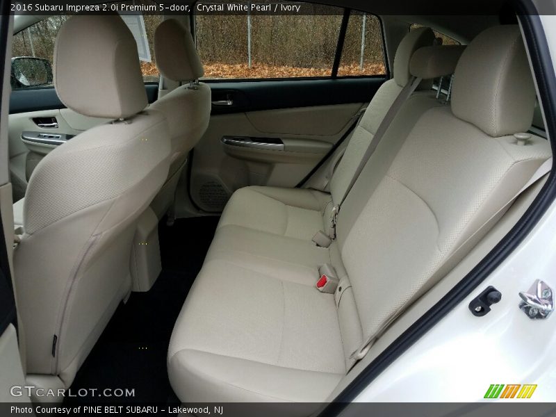 Crystal White Pearl / Ivory 2016 Subaru Impreza 2.0i Premium 5-door