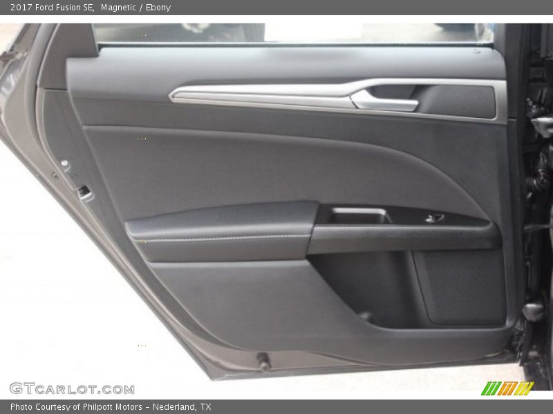 Magnetic / Ebony 2017 Ford Fusion SE