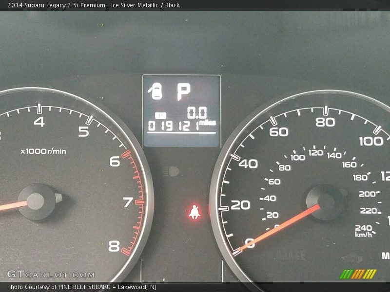 Ice Silver Metallic / Black 2014 Subaru Legacy 2.5i Premium