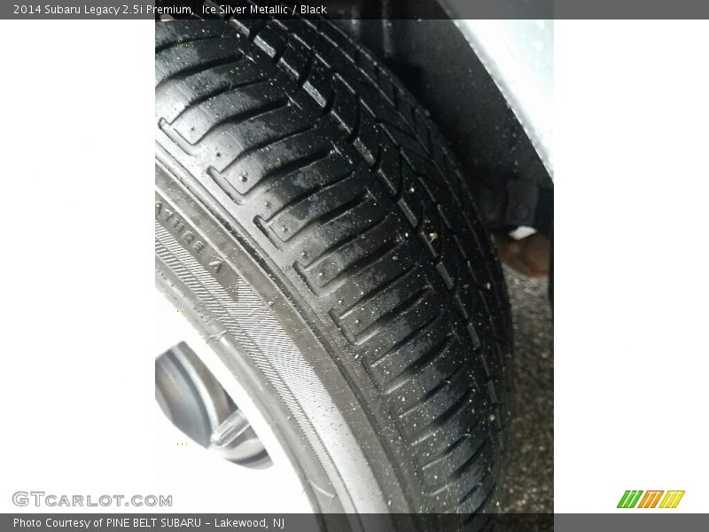 Ice Silver Metallic / Black 2014 Subaru Legacy 2.5i Premium