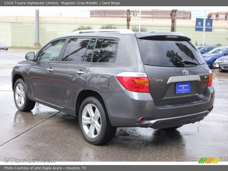 Magnetic Gray Metallic / Sand Beige 2009 Toyota Highlander Limited