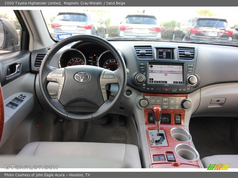 Magnetic Gray Metallic / Sand Beige 2009 Toyota Highlander Limited