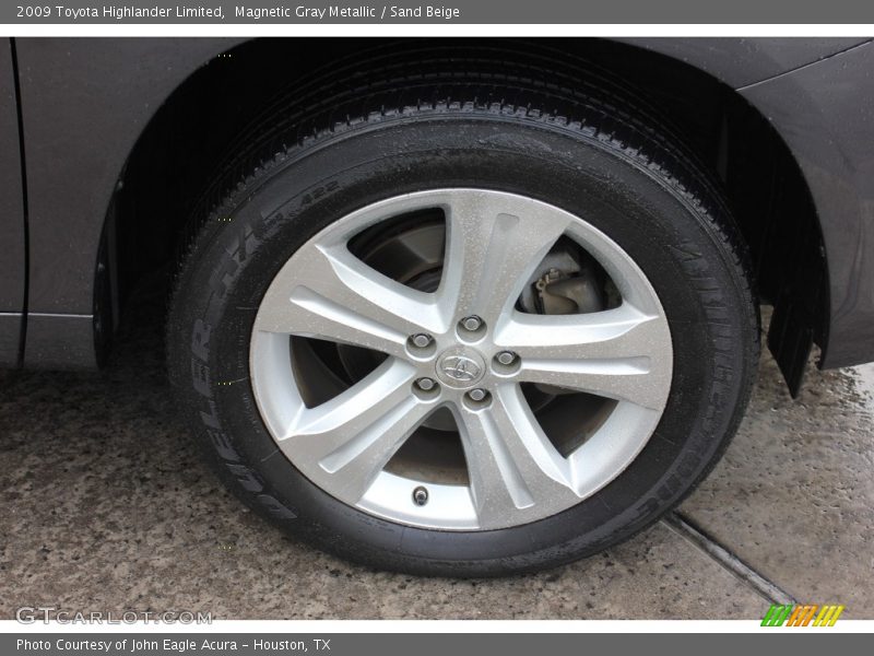 Magnetic Gray Metallic / Sand Beige 2009 Toyota Highlander Limited