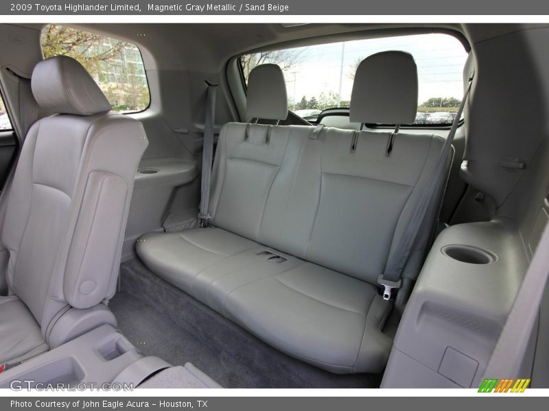Magnetic Gray Metallic / Sand Beige 2009 Toyota Highlander Limited
