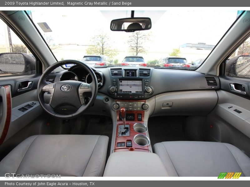 Magnetic Gray Metallic / Sand Beige 2009 Toyota Highlander Limited