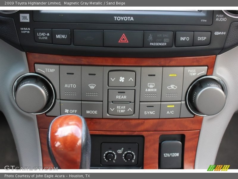 Magnetic Gray Metallic / Sand Beige 2009 Toyota Highlander Limited
