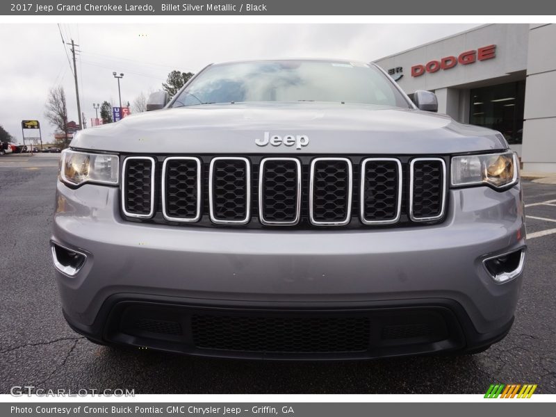 Billet Silver Metallic / Black 2017 Jeep Grand Cherokee Laredo
