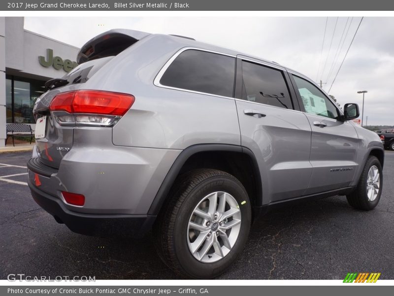 Billet Silver Metallic / Black 2017 Jeep Grand Cherokee Laredo