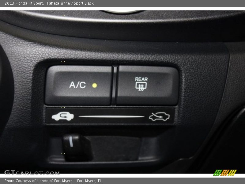 Taffeta White / Sport Black 2013 Honda Fit Sport