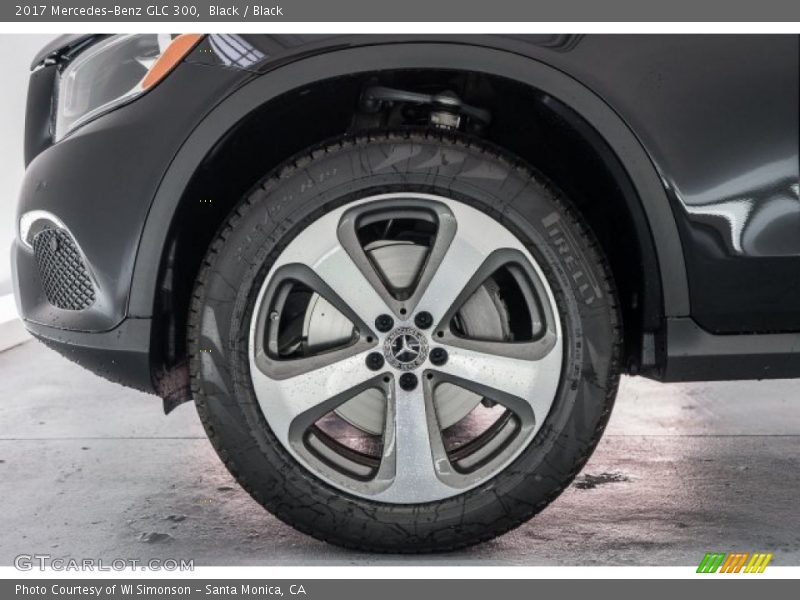 Black / Black 2017 Mercedes-Benz GLC 300