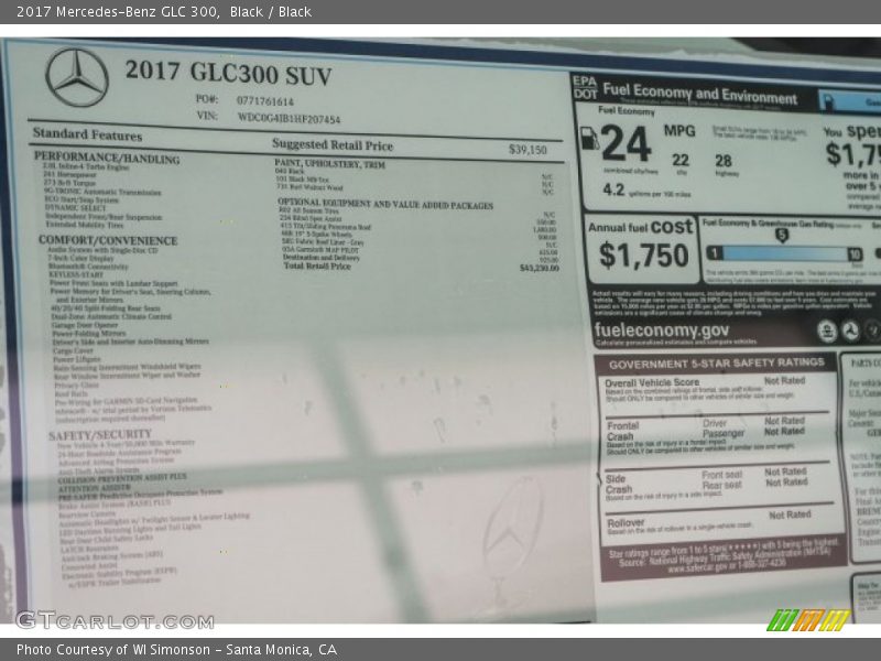 Black / Black 2017 Mercedes-Benz GLC 300