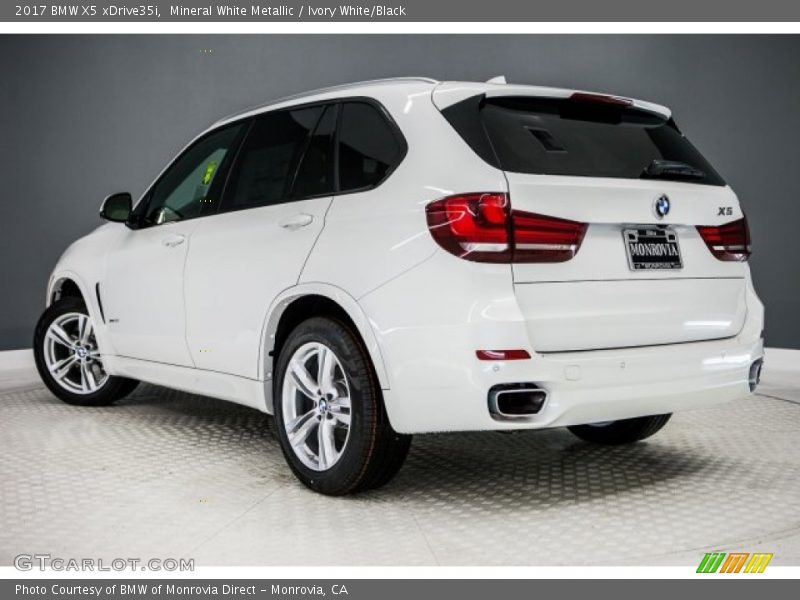 Mineral White Metallic / Ivory White/Black 2017 BMW X5 xDrive35i