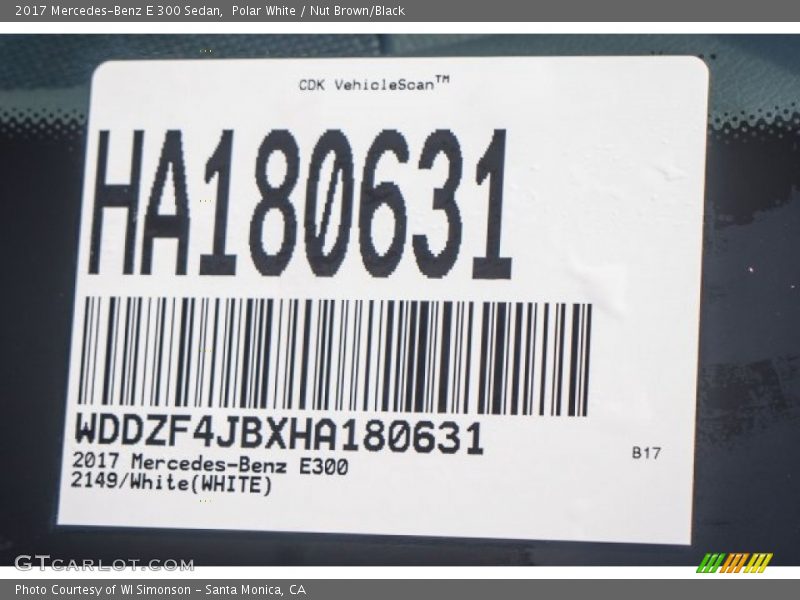 Polar White / Nut Brown/Black 2017 Mercedes-Benz E 300 Sedan