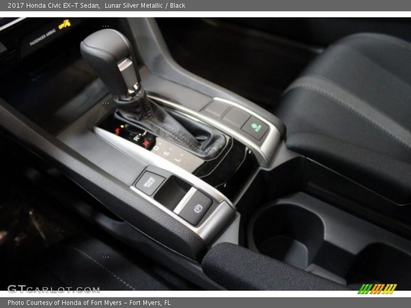 Lunar Silver Metallic / Black 2017 Honda Civic EX-T Sedan